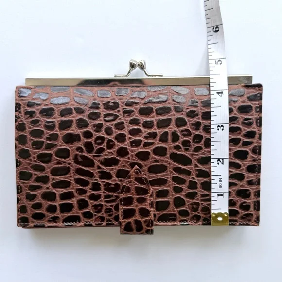 J. Peterman Brown Crocodile-Embossed Italian Leather Clutch / Wallet - Picture 13 of 13